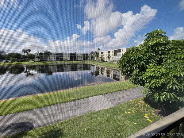 7340 Amberly Lane #205, Delray Beach, FL 33446