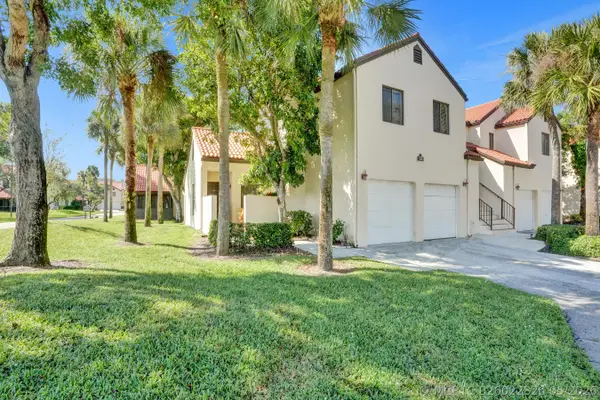 12 Va De Casas Sur #Unit 101, Boynton Beach, FL 33426