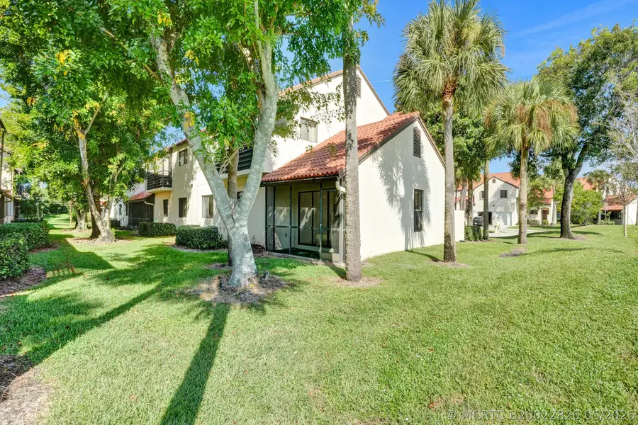 12 Va De Casas Sur #Unit 101, Boynton Beach, FL 33426 - #2