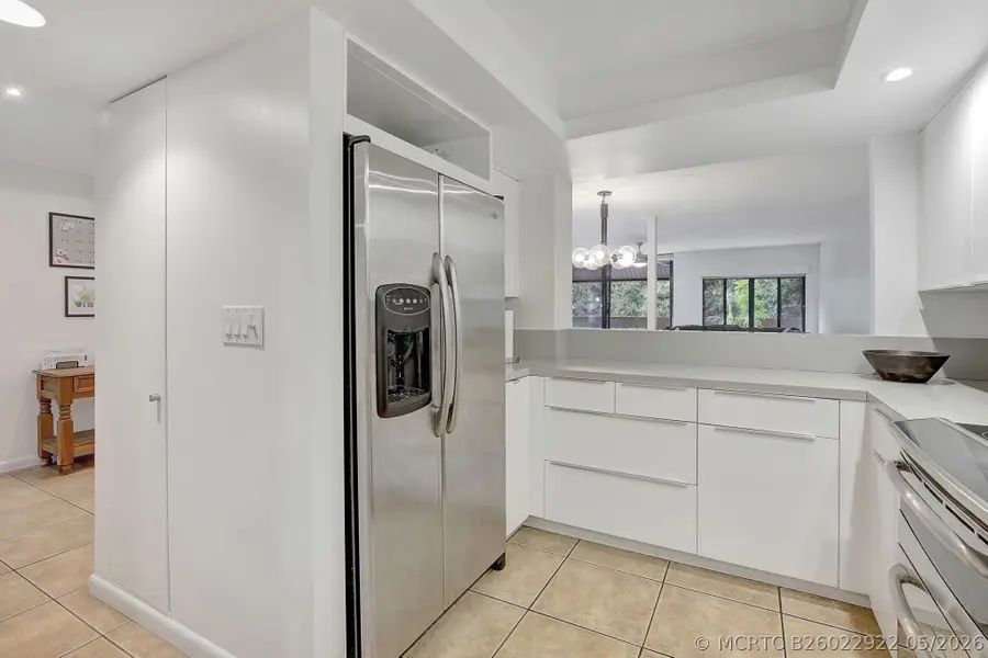 141 SW 96th Terrace #302, Plantation, FL 33324 - #2