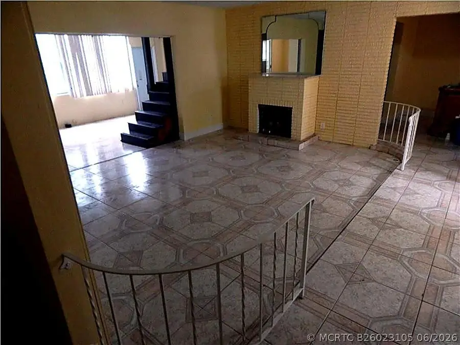 3640 NW 39th Street, Lauderdale Lakes, FL 33309 - #2