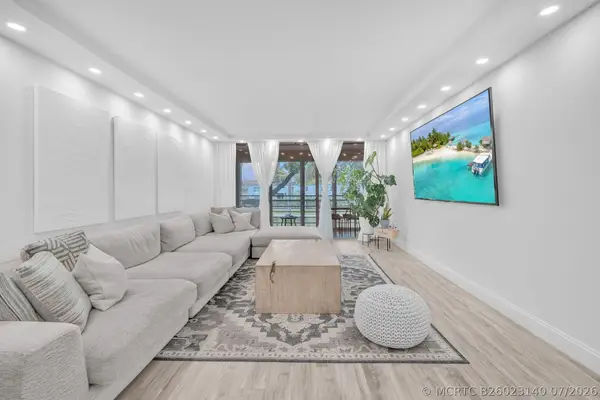6921 Cypress Road #Apt B19, Plantation, FL 33317