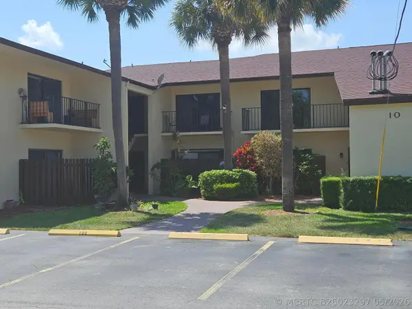 2050 Oleander Boulevard #10-108, Fort Pierce, FL 34950