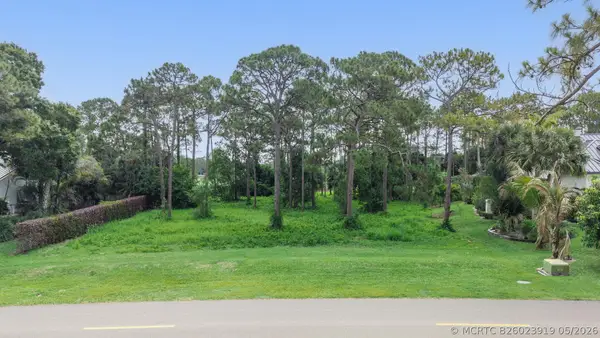 19051 SE Old Trail Drive W, Jupiter, FL 33478