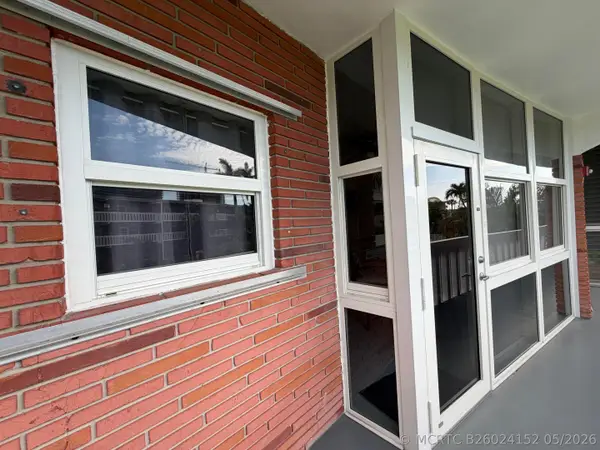 161 NE 10th Avenue #12b, Hallandale Beach, FL 33009