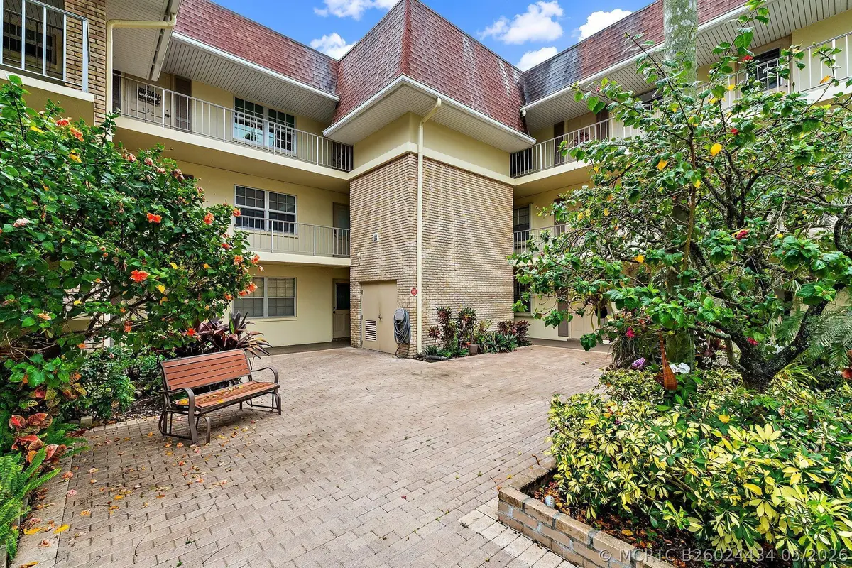 5570 Tamberlane Circle #131, Palm Beach Gardens, FL 33418 - #1