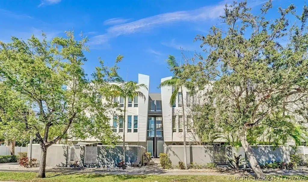 703 SE 16th Court, Fort Lauderdale, FL 33316 - #1