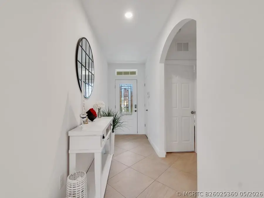 Address Withheld By Seller, Vero Beach, FL 32962 - #2