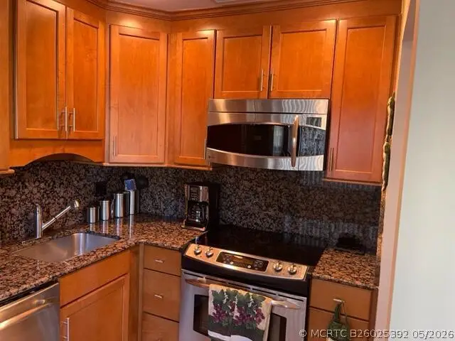 22 Colonial Club Drive #103, Boynton Beach, FL 33435 - #3