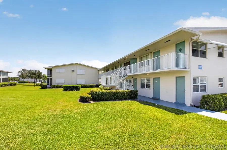 660 Horizon W #107, Boynton Beach, FL 33435 - #2