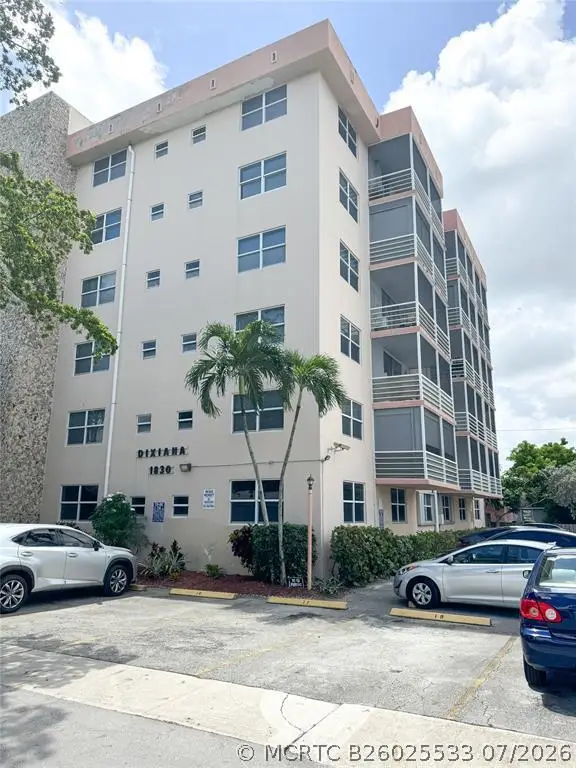 1830 Dixianna Street #201, Hollywood, FL 33020 - #1