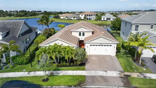 15804 Goldfinch Circle, Loxahatchee, FL 33470