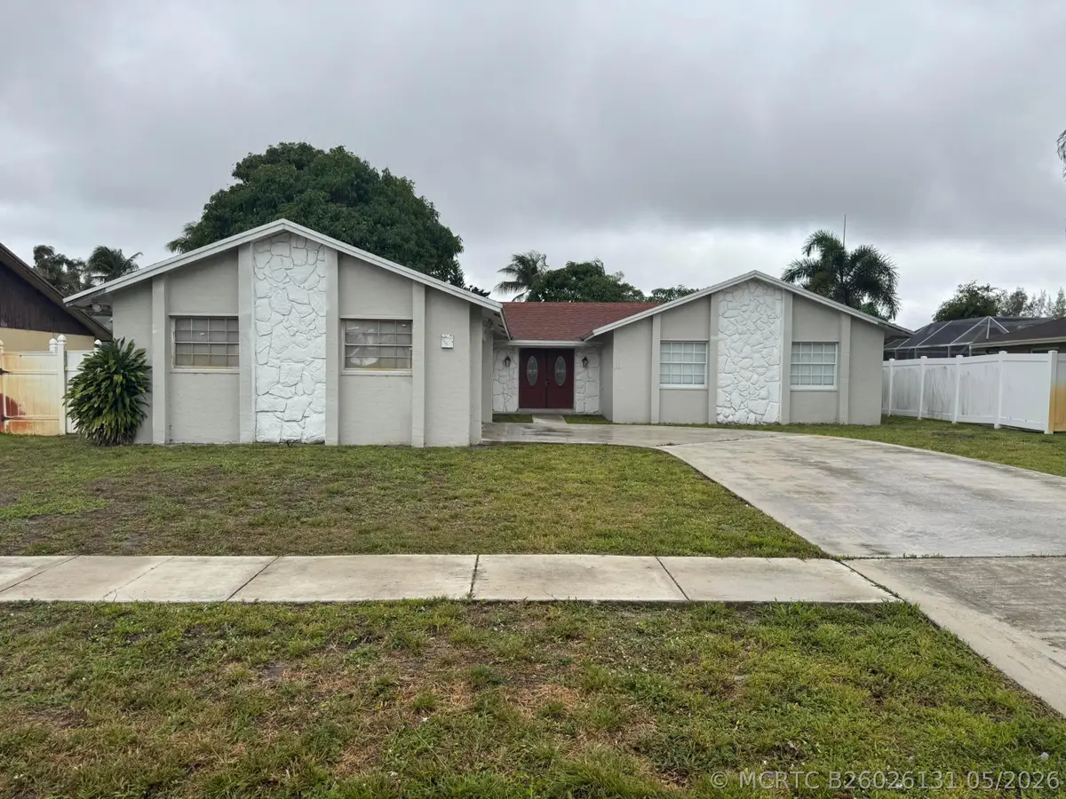 589 Cashiers Drive, West Palm Beach, FL 33413 - #1
