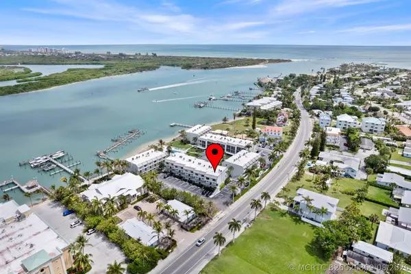 1300 Seaway Drive #B7, Fort Pierce, FL 34949