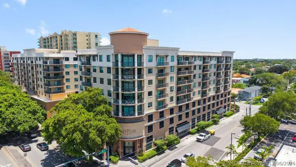 3590 Coral Way #502, Miami, FL 33145