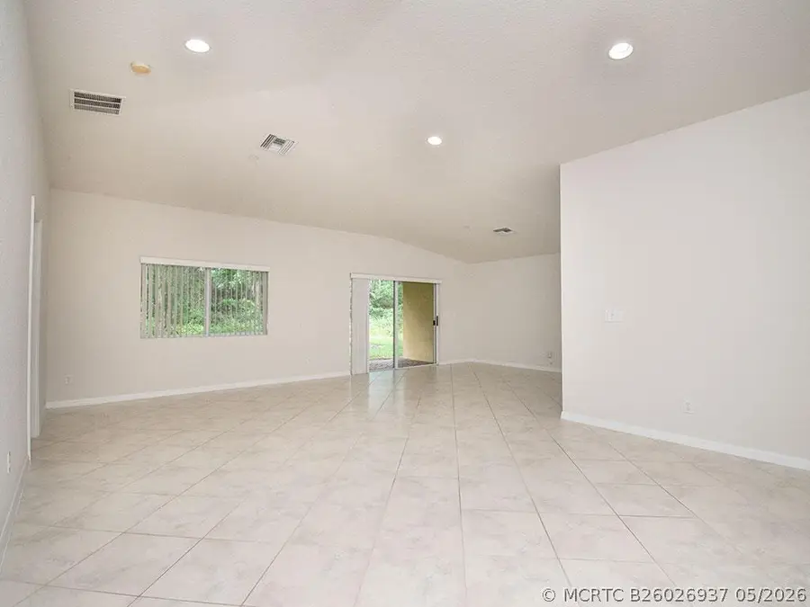 Address Withheld By Seller, Vero Beach, FL 32967 - #3