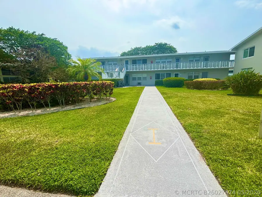 203 Farnham I, Deerfield Beach, FL 33442 - #2