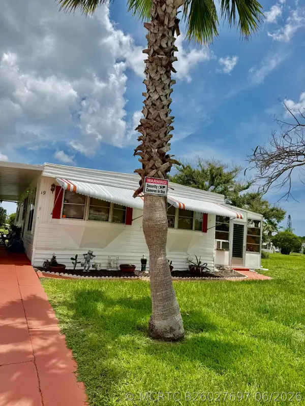 19 Rio Verde Way, Port St Lucie, FL 34952