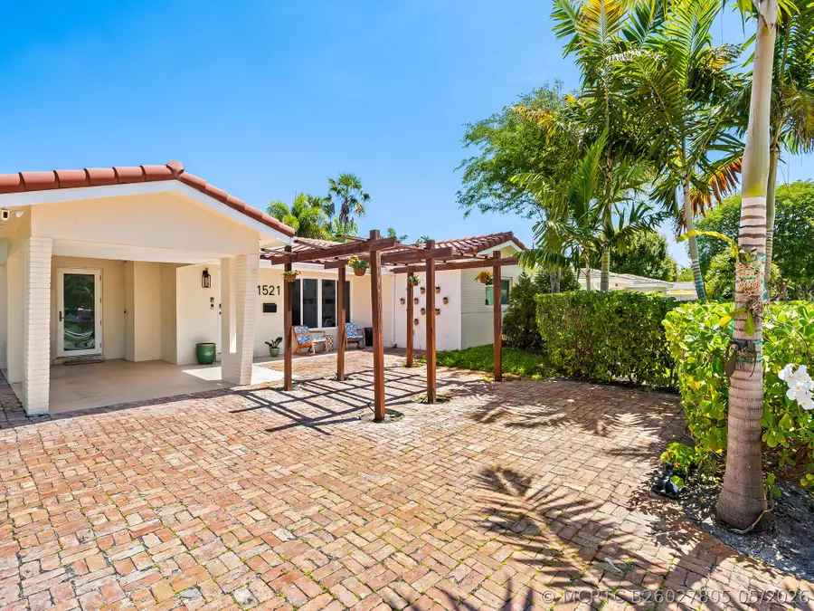 1521 NE 40th Court, Oakland Park, FL 33334 - #2