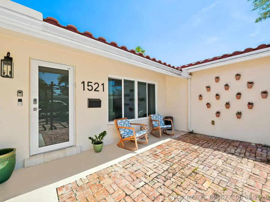 1521 NE 40th Court, Oakland Park, FL 33334 - #3
