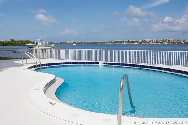 301 Croton Avenue #405, Lantana, FL 33462