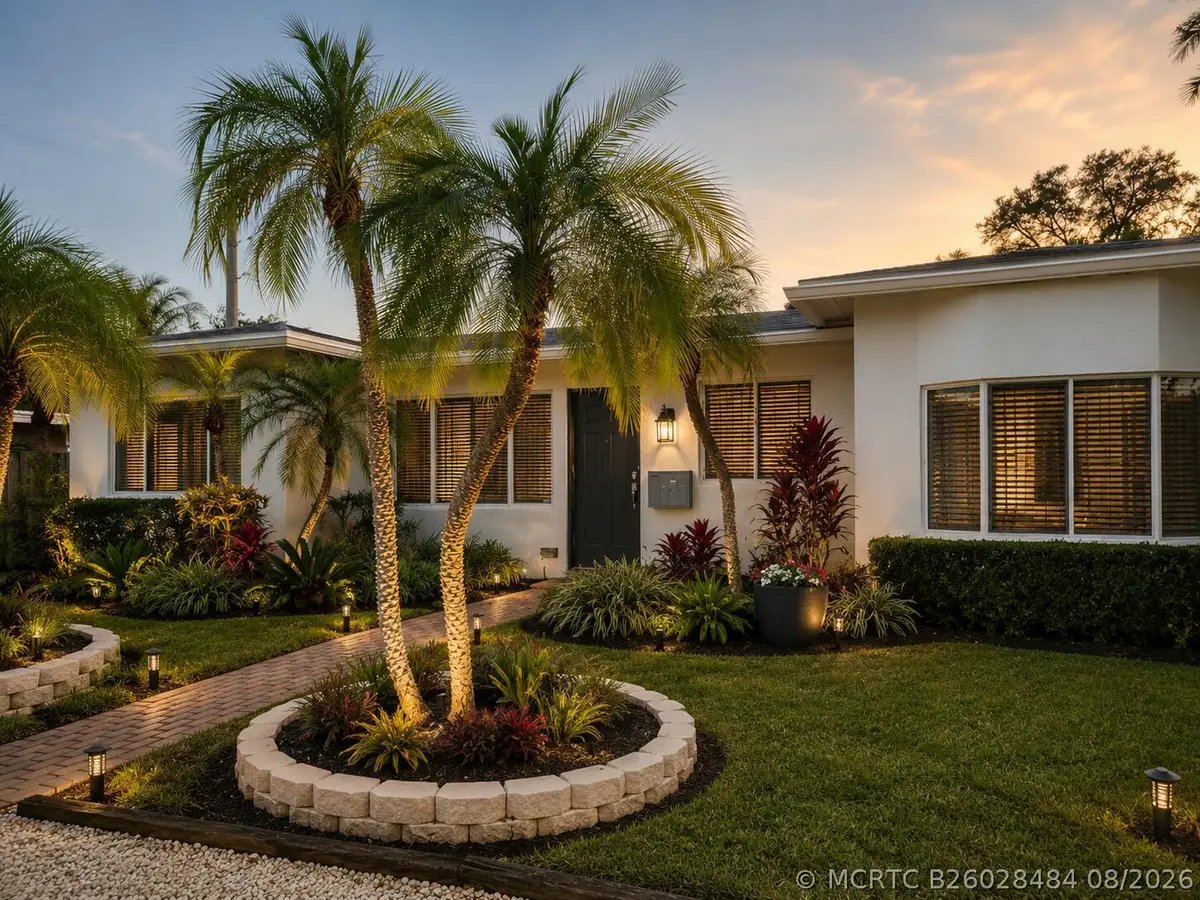 1207 NE 12th Avenue, Fort Lauderdale, FL 33304 - #1