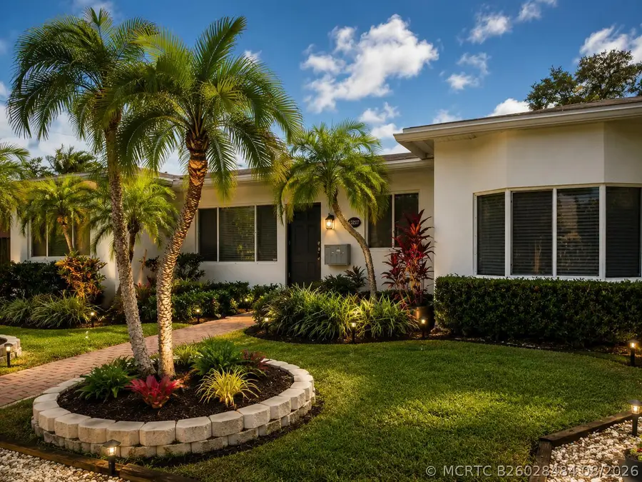 1207 NE 12th Avenue, Fort Lauderdale, FL 33304 - #3