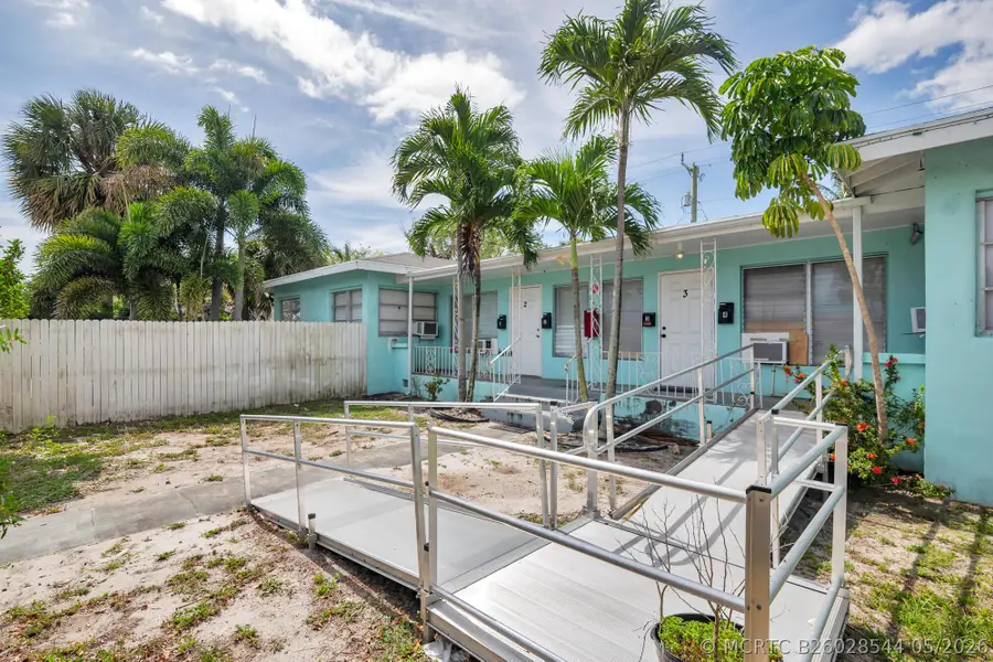258 Conniston Road, West Palm Beach, FL 33405 - #2