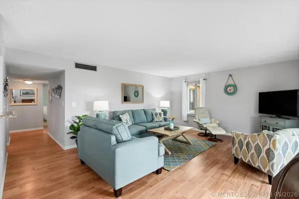 5393 SE Miles Grant Road Se #202, Stuart, FL 34997