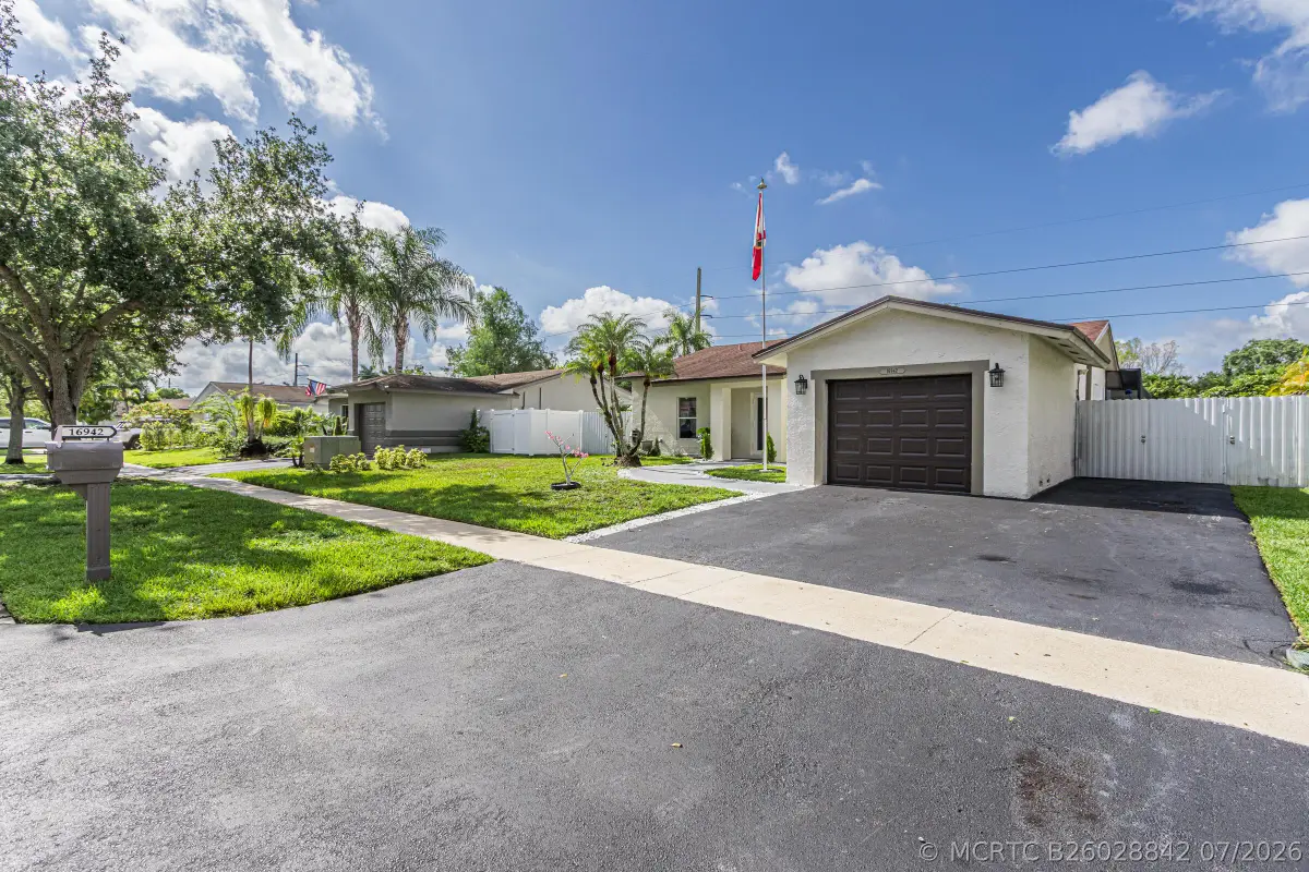 16942 SW 5th Way, Weston, FL 33326 - #1