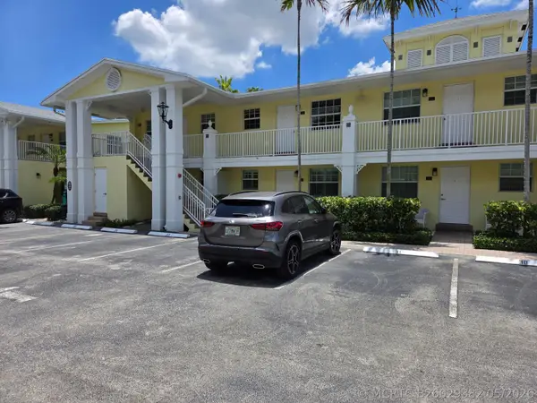 2660 NE 8th Avenue #Unit 219, Wilton Manors, FL 33334