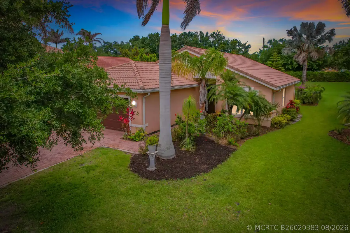 2045 Grey Falcon Circle Sw, Vero Beach, FL 32962 - #1