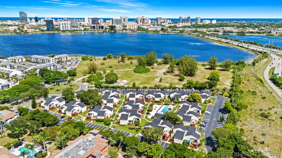 637 Executive Center Drive #N208, West Palm Beach, FL 33401 - #3
