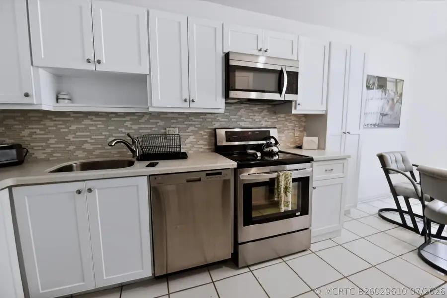 11 Southport Lane #H, Boynton Beach, FL 33436 - #2