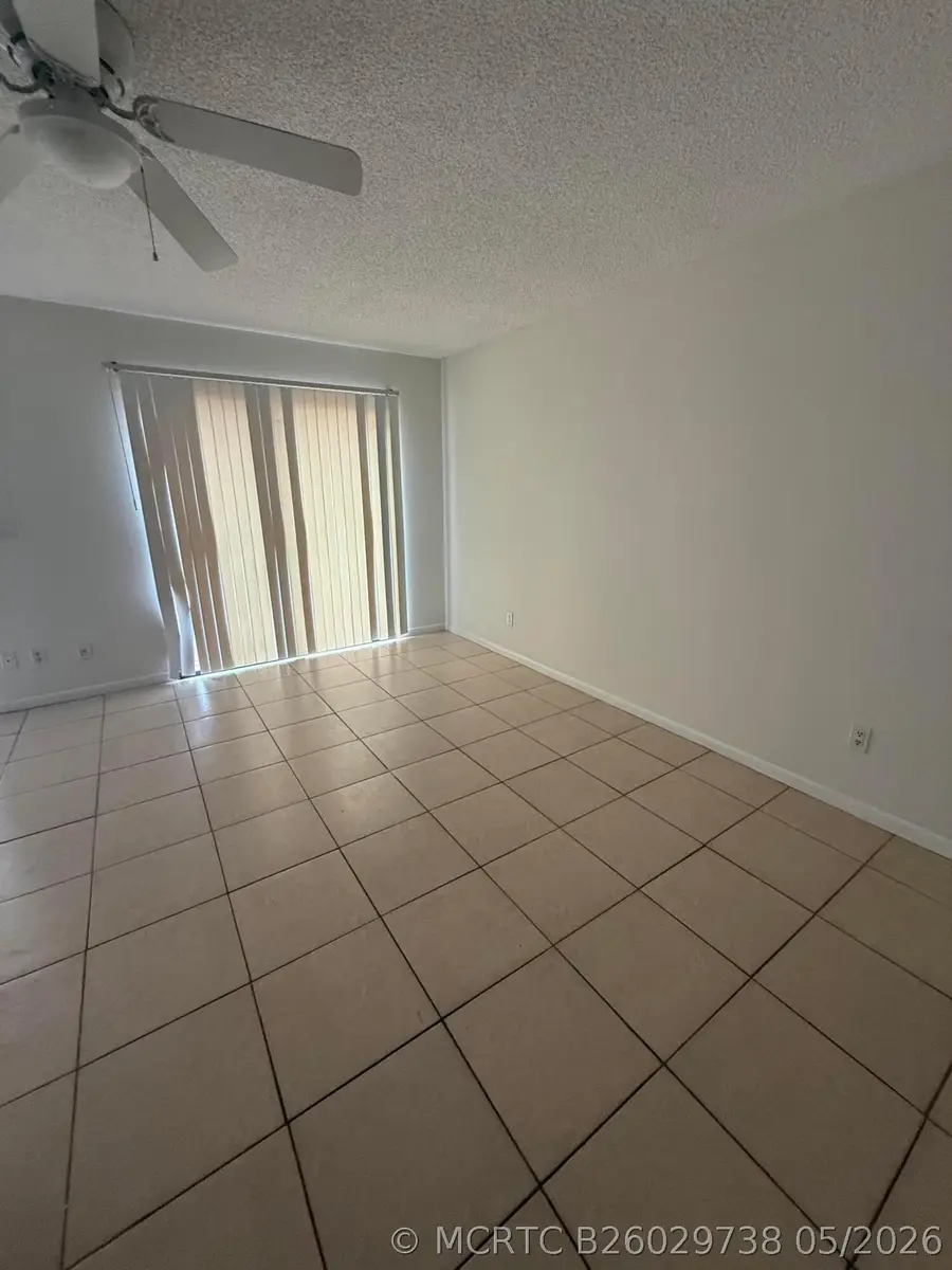 633 Executive Center Drive #L202, West Palm Beach, FL 33401 - #3