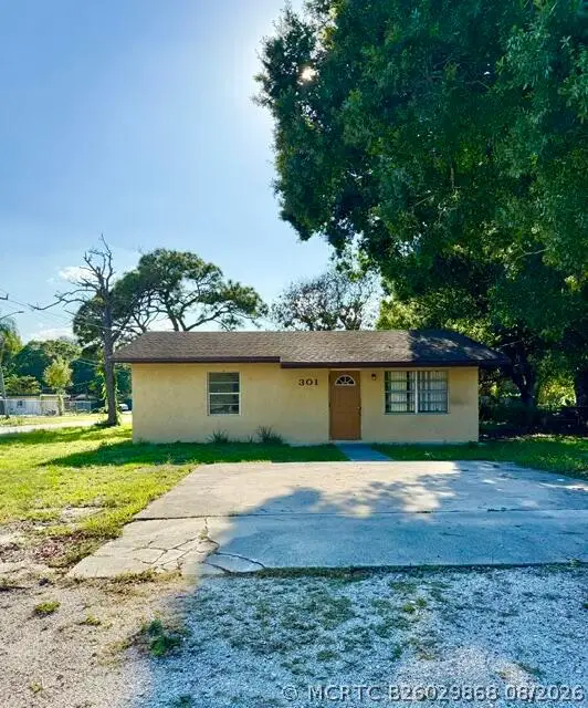 301 N 20th Street, Fort Pierce, FL 34950 - #2