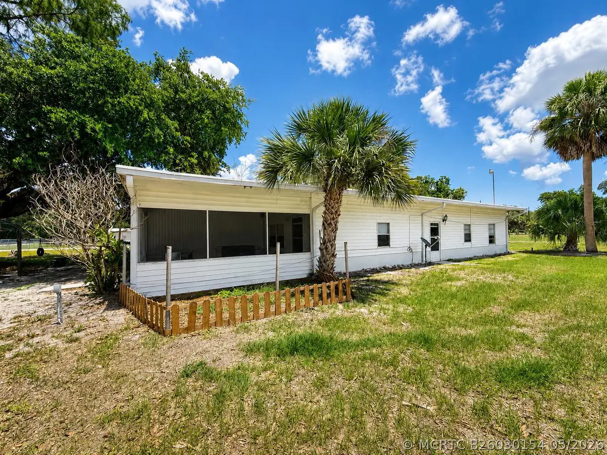 482 Palmetto Avenue, Palmdale, FL 33935 - #1