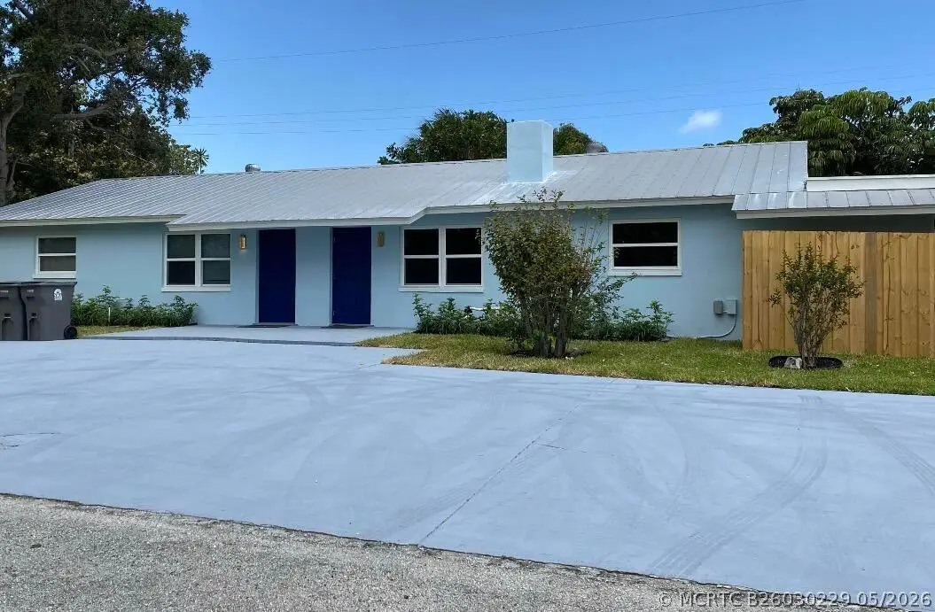 1867 Windsor Drive, North Palm Beach, FL 33408 - #1