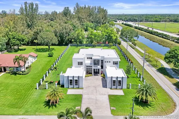 11201 SW 3rd Street, Plantation, FL 33325