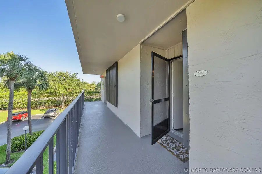 17 Royal Palm Way #3010, Boca Raton, FL 33432 - #3