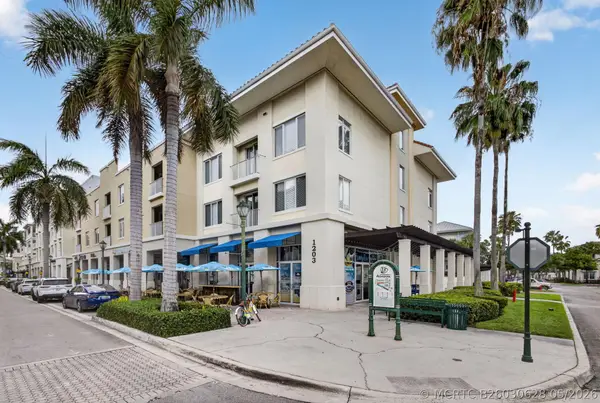1203 Town Center Drive Drive #308, Jupiter, FL 33458