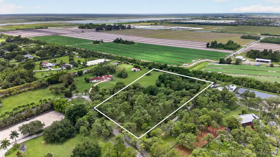 000 Foxtrail, Loxahatchee, FL 33470 - #2