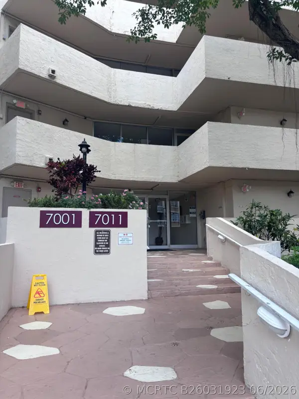 7001 Environ Boulevard #403, Lauderhill, FL 33319