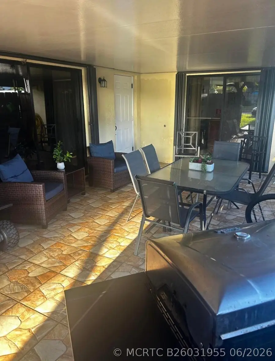341 Lake Arbor Drive, Palm Springs, FL 33461 - #3