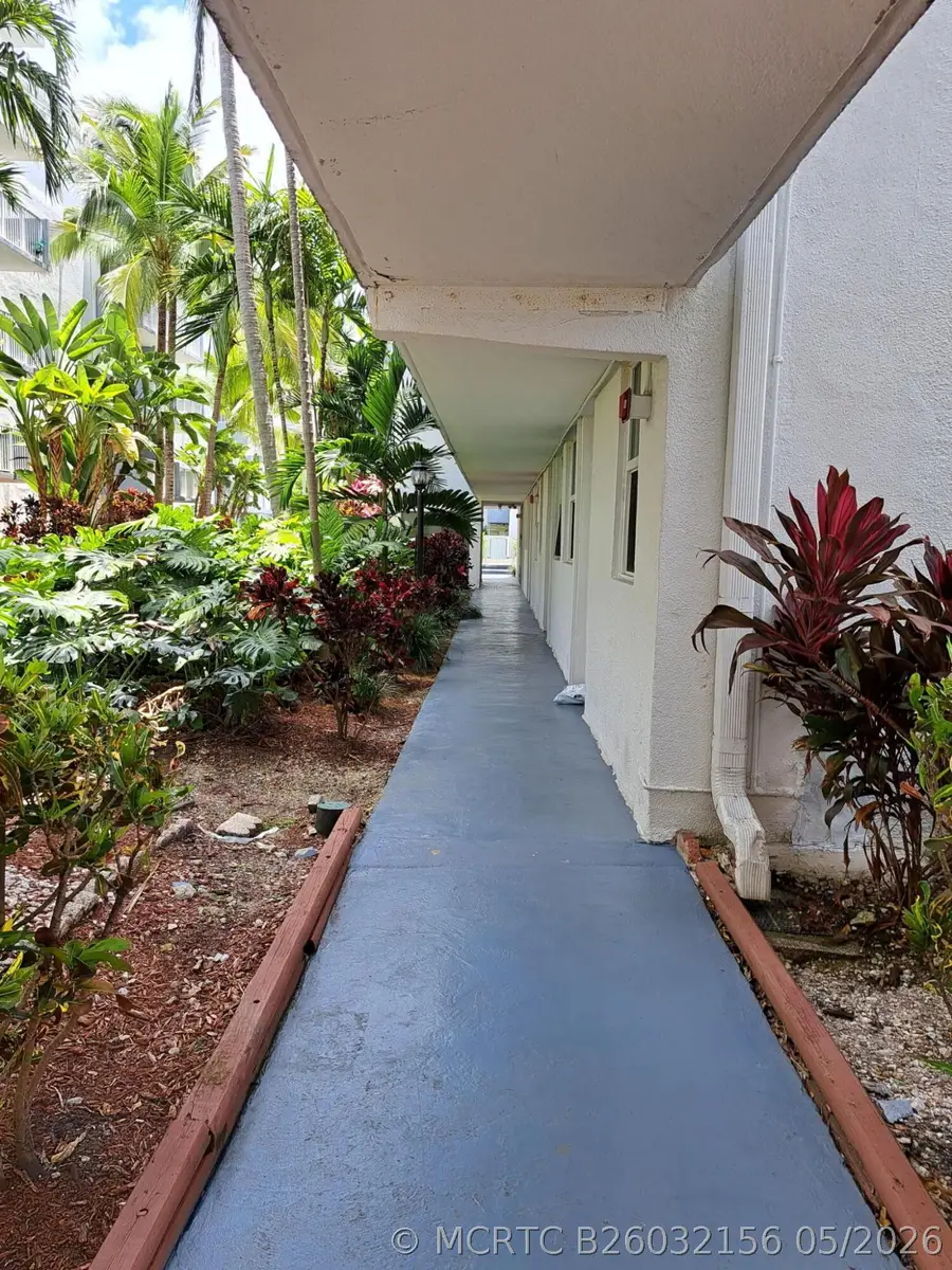 1801 S Treasure Drive, North Bay Village, FL 33141 - #2
