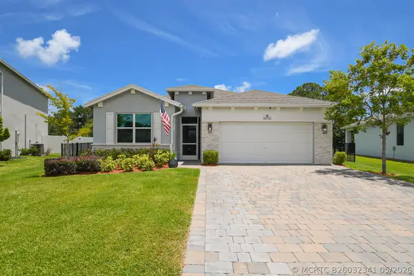 5970 SE Skyblue Circle, Stuart, FL 34997