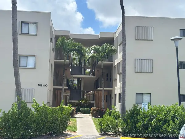 5340 Las Verdes Circle #222, Delray Beach, FL 33484