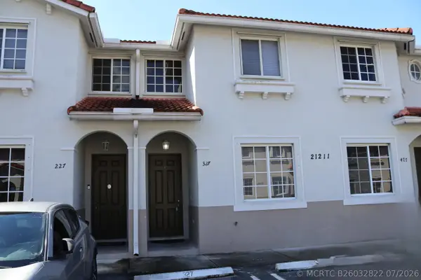 21211 NW 14th Place #3-27, Miami Gardens, FL 33169