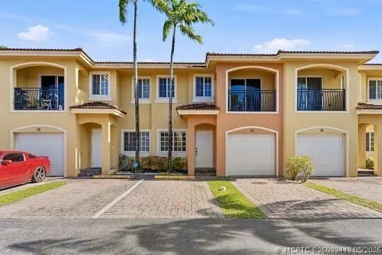 330 SW 2nd Avenue #14, Hallandale Beach, FL 33009