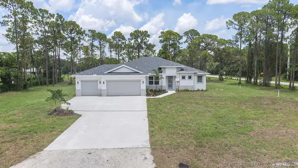 17521 N 76th St Street N, Loxahatchee, FL 33470